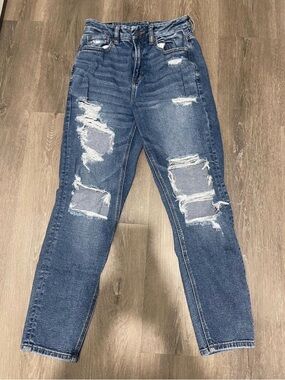 American Eagle ripped jeans